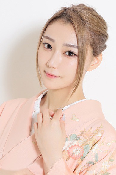 高嶋 ひな